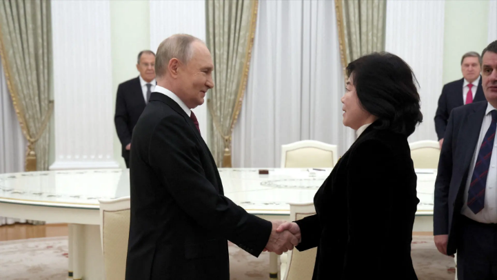 Ngoại trưởng Triều Tiên thăm Nga, thúc đẩy quan hệ song phương